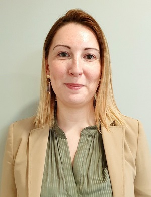 Cynthia LEONARD