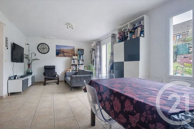 maison à vendre - 6 pièces - 90.35 m2 - CHAMPS SUR MARNE - 77 - ILE-DE-FRANCE - Century 21 Agence Du Val