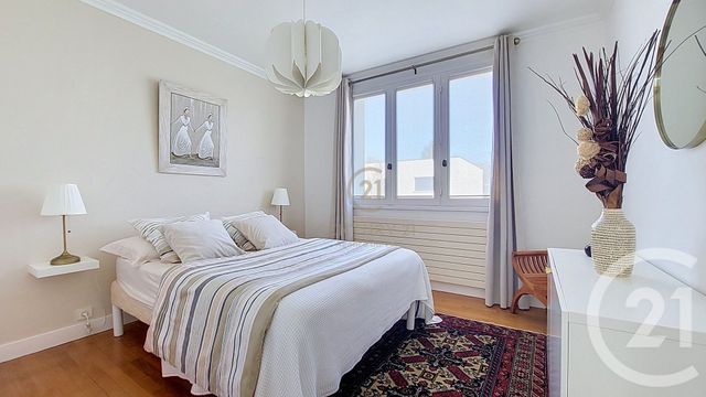 maison à vendre - 6 pièces - 160.54 m2 - CHAMPS SUR MARNE - 77 - ILE-DE-FRANCE - Century 21 Agence Du Val