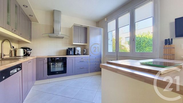 maison à vendre - 6 pièces - 160.54 m2 - CHAMPS SUR MARNE - 77 - ILE-DE-FRANCE - Century 21 Agence Du Val