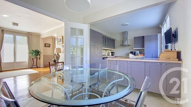 maison à vendre - 6 pièces - 160.54 m2 - CHAMPS SUR MARNE - 77 - ILE-DE-FRANCE - Century 21 Agence Du Val