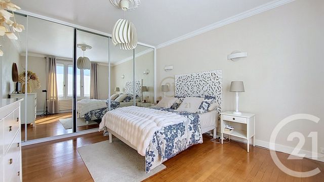 maison à vendre - 6 pièces - 160.54 m2 - CHAMPS SUR MARNE - 77 - ILE-DE-FRANCE - Century 21 Agence Du Val