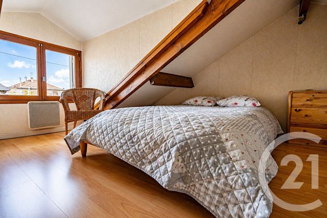maison à vendre - 4 pièces - 79.83 m2 - CHAMPS SUR MARNE - 77 - ILE-DE-FRANCE - Century 21 Agence Du Val