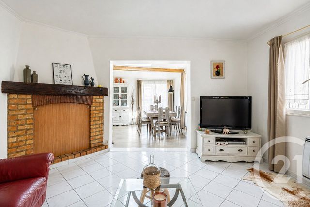 maison à vendre - 4 pièces - 79.83 m2 - CHAMPS SUR MARNE - 77 - ILE-DE-FRANCE - Century 21 Agence Du Val