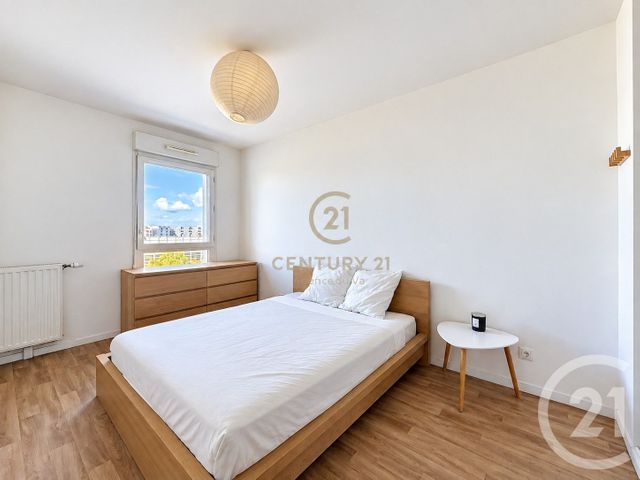 Appartement F2 à vendre - 2 pièces - 38.66 m2 - NOISIEL - 77 - ILE-DE-FRANCE - Century 21 Agence Du Val