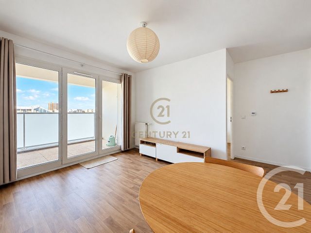 Appartement F2 à vendre - 2 pièces - 38.66 m2 - NOISIEL - 77 - ILE-DE-FRANCE - Century 21 Agence Du Val