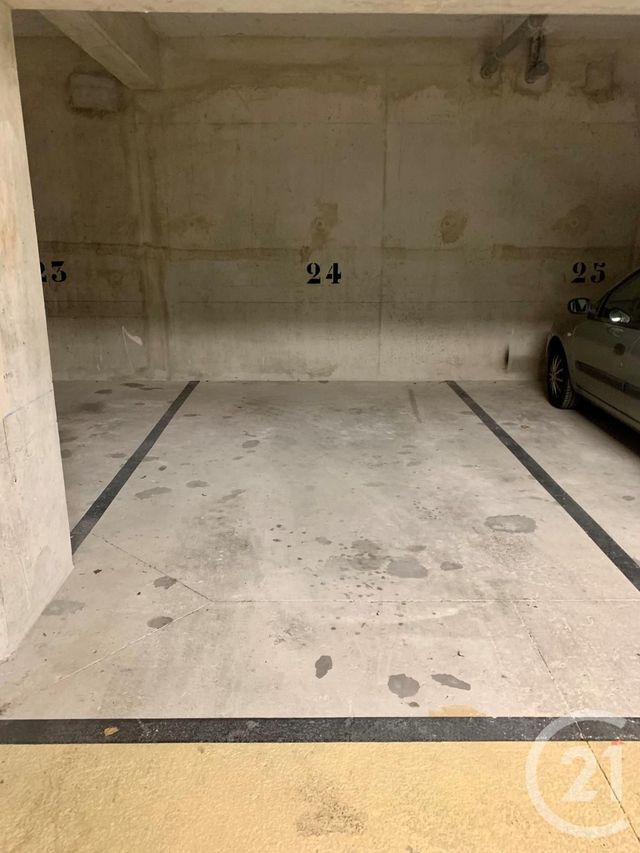 parking à louer - 10.0 m2 - CHAMPS SUR MARNE - 77 - ILE-DE-FRANCE - Century 21 Agence Du Val