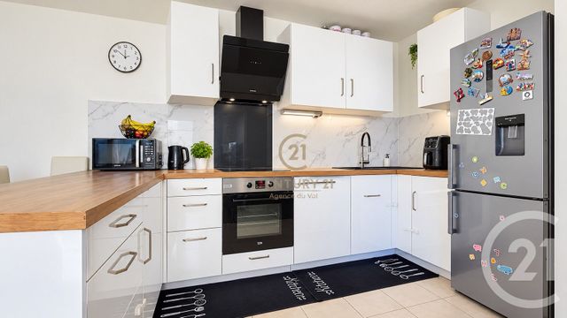 Appartement F3 à vendre - 3 pièces - 64.5 m2 - CHAMPS SUR MARNE - 77 - ILE-DE-FRANCE - Century 21 Agence Du Val