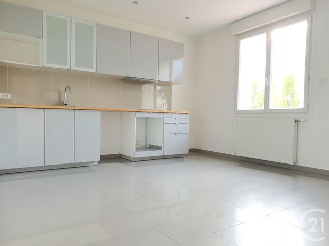 Appartement F3 à louer NOISY LE GRAND