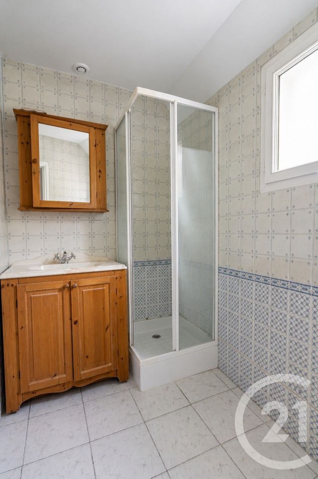maison à vendre - 5 pièces - 119.55 m2 - CHAMPS SUR MARNE - 77 - ILE-DE-FRANCE - Century 21 Agence Du Val