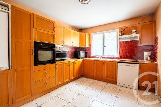 maison à vendre - 5 pièces - 119.55 m2 - CHAMPS SUR MARNE - 77 - ILE-DE-FRANCE - Century 21 Agence Du Val