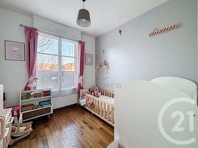 Appartement F3 à vendre - 3 pièces - 65.82 m2 - CHAMPS SUR MARNE - 77 - ILE-DE-FRANCE - Century 21 Agence Du Val
