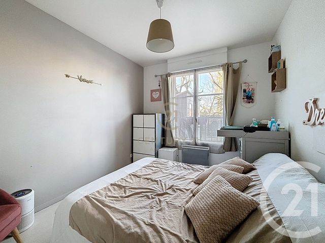 Appartement F3 à vendre - 3 pièces - 65.82 m2 - CHAMPS SUR MARNE - 77 - ILE-DE-FRANCE - Century 21 Agence Du Val