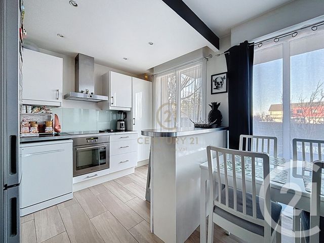 Appartement F3 à vendre - 3 pièces - 65.82 m2 - CHAMPS SUR MARNE - 77 - ILE-DE-FRANCE - Century 21 Agence Du Val