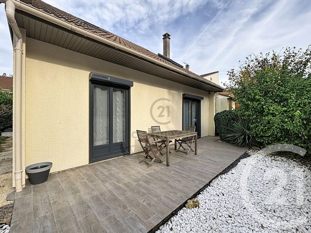 maison à vendre - 7 pièces - 131.49 m2 - CHAMPS SUR MARNE - 77 - ILE-DE-FRANCE - Century 21 Agence Du Val