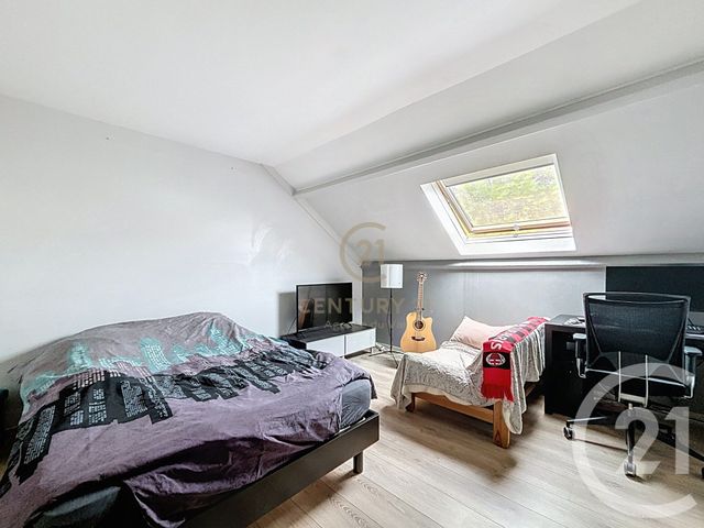 maison à vendre - 7 pièces - 131.49 m2 - CHAMPS SUR MARNE - 77 - ILE-DE-FRANCE - Century 21 Agence Du Val