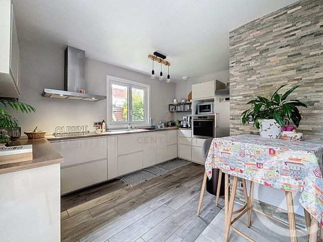 maison à vendre - 7 pièces - 131.49 m2 - CHAMPS SUR MARNE - 77 - ILE-DE-FRANCE - Century 21 Agence Du Val