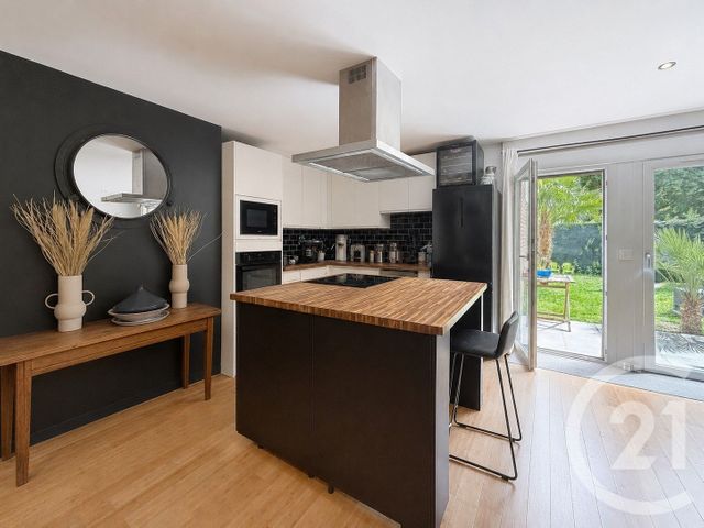 Appartement F4 à vendre - 4 pièces - 80.72 m2 - CHAMPS SUR MARNE - 77 - ILE-DE-FRANCE - Century 21 Agence Du Val