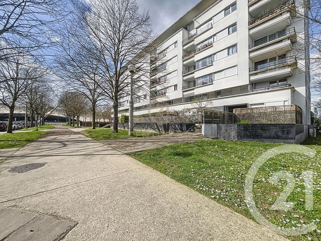 Appartement F1 à vendre CHAMPS SUR MARNE