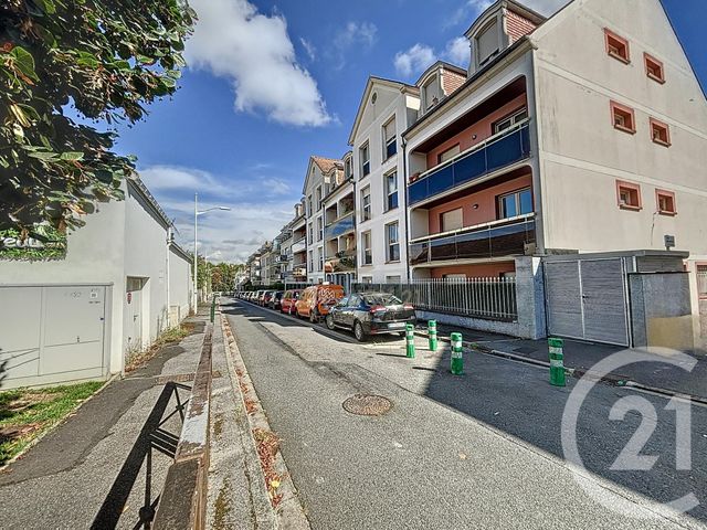 parking à vendre - 12.75 m2 - CHAMPS SUR MARNE - 77 - ILE-DE-FRANCE - Century 21 Agence Du Val
