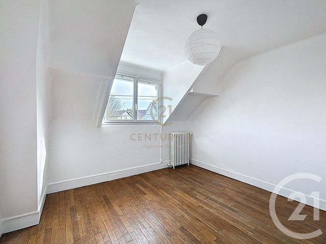Afficher la photo en grand maison à vendre - 5 pièces - 101.65 m2 - CHAMPS SUR MARNE - 77 - ILE-DE-FRANCE - Century 21 Agence Du Val