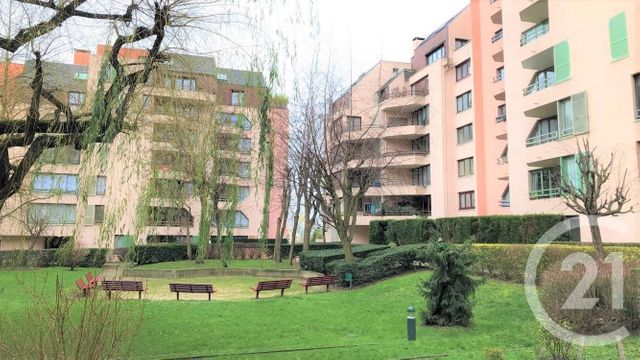 Parking à louer CHAMPS SUR MARNE