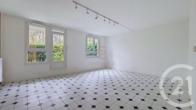 Appartement F3 à vendre - 3 pièces - 68.24 m2 - CHAMPS SUR MARNE - 77 - ILE-DE-FRANCE - Century 21 Agence Du Val