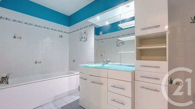 Appartement F3 à vendre - 3 pièces - 68.24 m2 - CHAMPS SUR MARNE - 77 - ILE-DE-FRANCE - Century 21 Agence Du Val