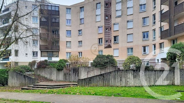Appartement F3 à vendre - 3 pièces - 68.24 m2 - CHAMPS SUR MARNE - 77 - ILE-DE-FRANCE - Century 21 Agence Du Val