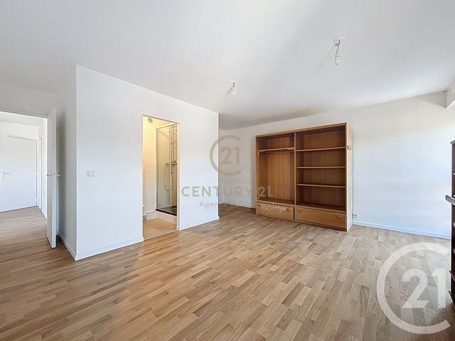 Appartement F5 à vendre - 5 pièces - 112.58 m2 - CHAMPS SUR MARNE - 77 - ILE-DE-FRANCE - Century 21 Agence Du Val