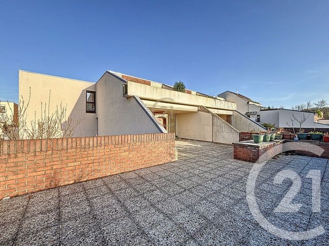 Appartement F5 à vendre - 5 pièces - 112.58 m2 - CHAMPS SUR MARNE - 77 - ILE-DE-FRANCE - Century 21 Agence Du Val