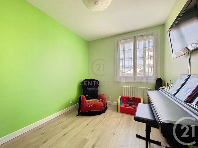 maison à vendre - 6 pièces - 148.17 m2 - GOURNAY SUR MARNE - 93 - ILE-DE-FRANCE - Century 21 Agence Du Val