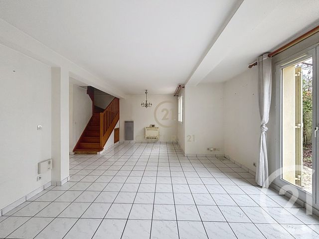 maison à vendre - 5 pièces - 91.24 m2 - CHAMPS SUR MARNE - 77 - ILE-DE-FRANCE - Century 21 Agence Du Val