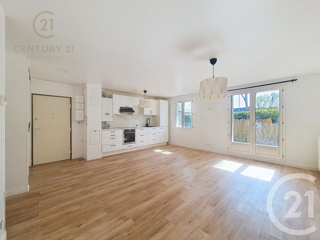 Appartement F3 à louer - 3 pièces - 60.74 m2 - TORCY - 77 - ILE-DE-FRANCE - Century 21 Agence Du Val