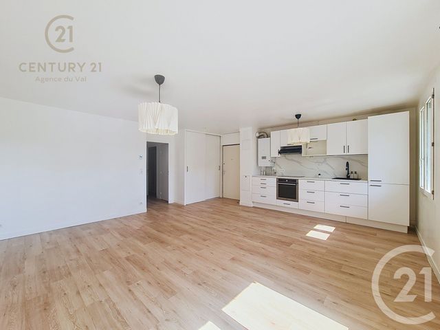 Appartement F3 à louer - 3 pièces - 60.74 m2 - TORCY - 77 - ILE-DE-FRANCE - Century 21 Agence Du Val