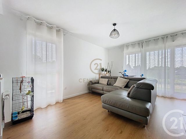 Appartement F4 à vendre - 4 pièces - 90.85 m2 - NOISIEL - 77 - ILE-DE-FRANCE - Century 21 Agence Du Val