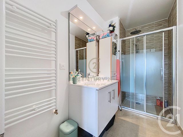 Appartement F4 à vendre - 4 pièces - 90.85 m2 - NOISIEL - 77 - ILE-DE-FRANCE - Century 21 Agence Du Val