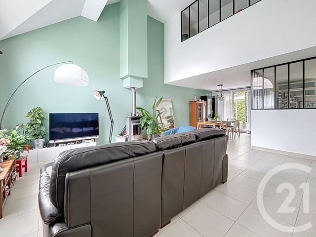 maison à vendre - 7 pièces - 169.46 m2 - CHAMPS SUR MARNE - 77 - ILE-DE-FRANCE - Century 21 Agence Du Val