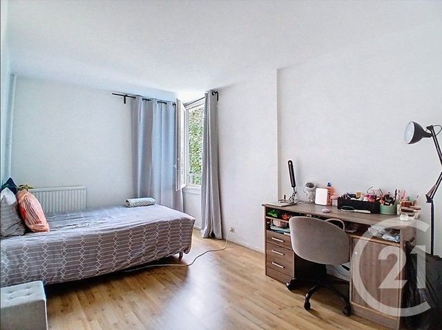 Appartement F4 à vendre - 4 pièces - 68.59 m2 - CHAMPS SUR MARNE - 77 - ILE-DE-FRANCE - Century 21 Agence Du Val