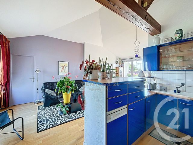 Appartement F3 à vendre - 3 pièces - 49.7 m2 - GOURNAY SUR MARNE - 93 - ILE-DE-FRANCE - Century 21 Agence Du Val