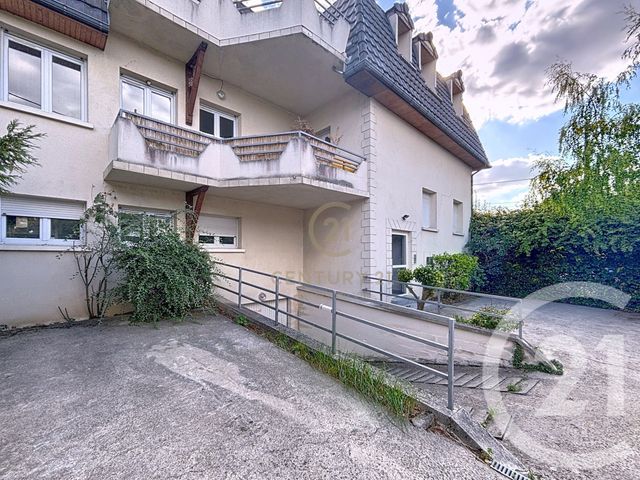 Appartement F3 à vendre - 3 pièces - 49.7 m2 - GOURNAY SUR MARNE - 93 - ILE-DE-FRANCE - Century 21 Agence Du Val