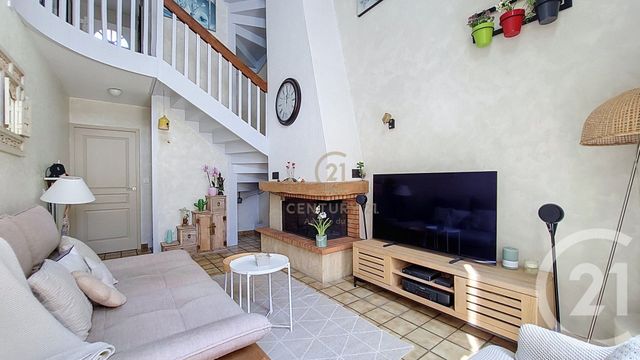 maison à vendre - 6 pièces - 104.3 m2 - CHAMPS SUR MARNE - 77 - ILE-DE-FRANCE - Century 21 Agence Du Val
