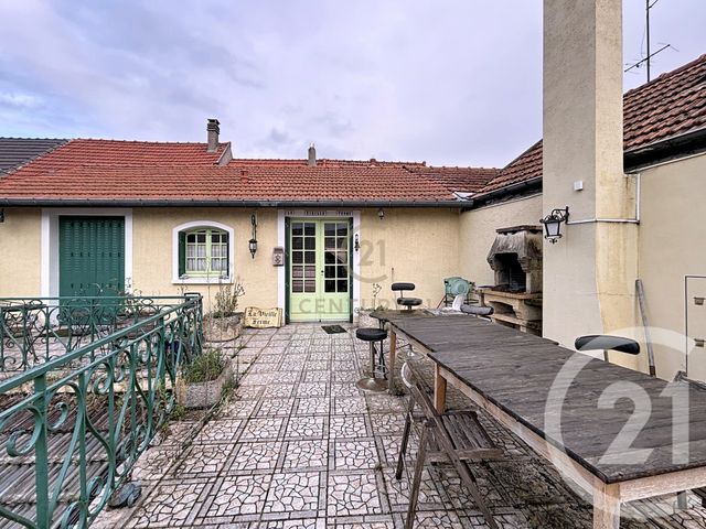 maison à vendre - 12 pièces - 270.08 m2 - CHAMPS SUR MARNE - 77 - ILE-DE-FRANCE - Century 21 Agence Du Val