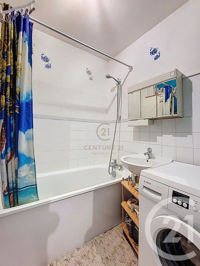 Appartement F3 à vendre - 3 pièces - 67.62 m2 - NOISIEL - 77 - ILE-DE-FRANCE - Century 21 Agence Du Val