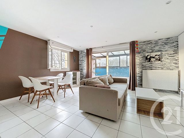 Appartement F3 à vendre - 3 pièces - 69.09 m2 - CHAMPS SUR MARNE - 77 - ILE-DE-FRANCE - Century 21 Agence Du Val