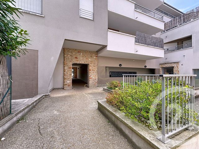 Appartement F2 à louer - 2 pièces - 44.1 m2 - CHAMPS SUR MARNE - 77 - ILE-DE-FRANCE - Century 21 Agence Du Val