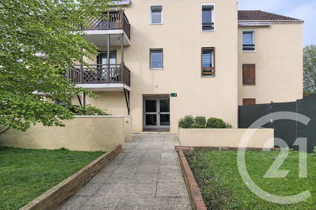 Appartement F3 à vendre - 3 pièces - 72.71 m2 - EMERAINVILLE - 77 - ILE-DE-FRANCE - Century 21 Agence Du Val