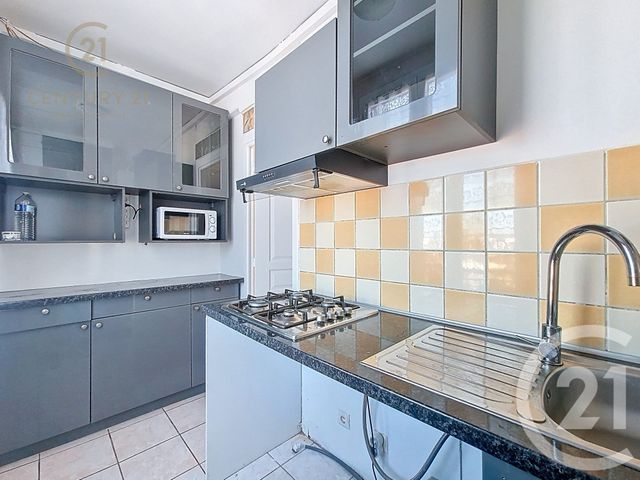Appartement F3 à louer - 3 pièces - 42.68 m2 - LE PERREUX SUR MARNE - 94 - ILE-DE-FRANCE - Century 21 Agence Du Val