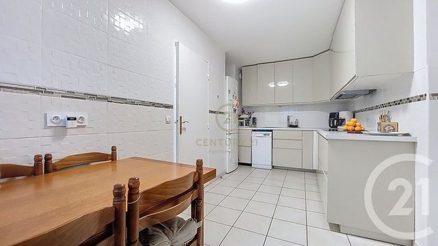 maison à vendre - 4 pièces - 92.48 m2 - CHAMPS SUR MARNE - 77 - ILE-DE-FRANCE - Century 21 Agence Du Val