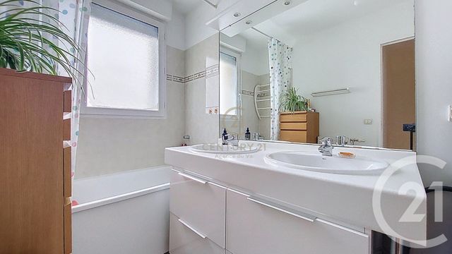 maison à vendre - 4 pièces - 92.48 m2 - CHAMPS SUR MARNE - 77 - ILE-DE-FRANCE - Century 21 Agence Du Val